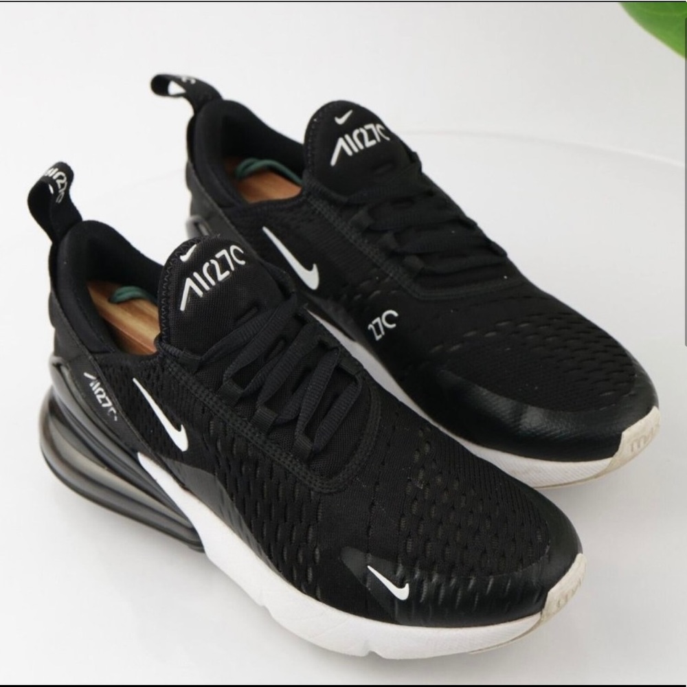 Nike sneakers size 7.5